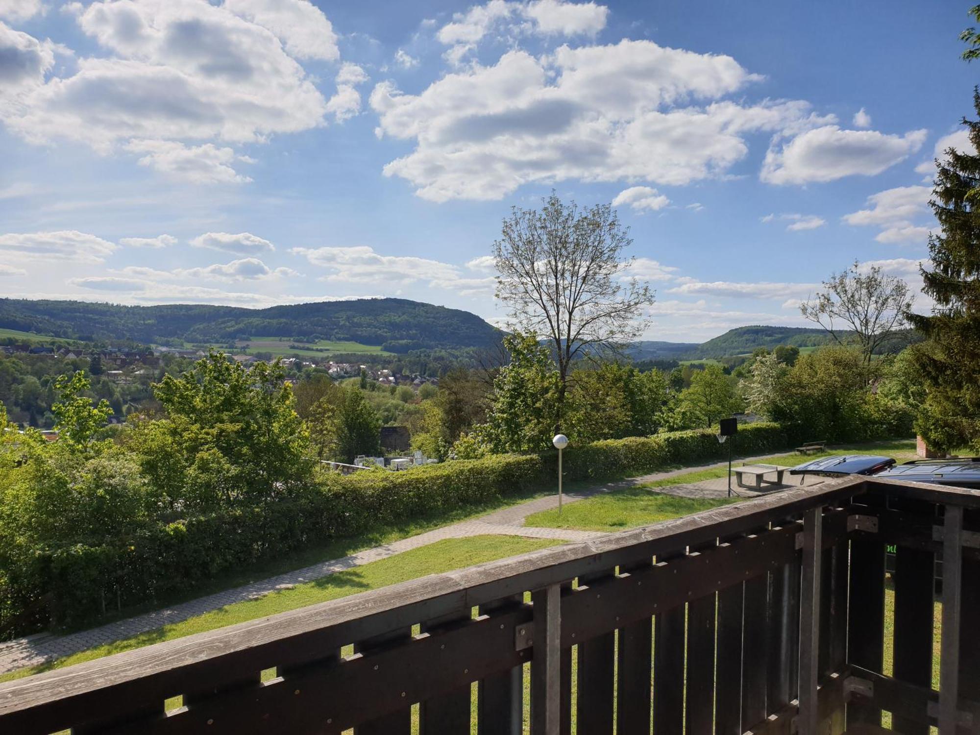 Berg-Bungalows Leinleitertal Heiligenstadt in Oberfranken Bagian luar foto